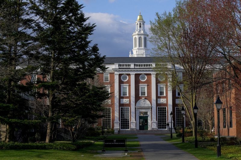 Trump gives Harvard 30 days to contest end of international student enrollment