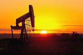 Oil set for second weekly decline as market eyes another OPEC+ output hike