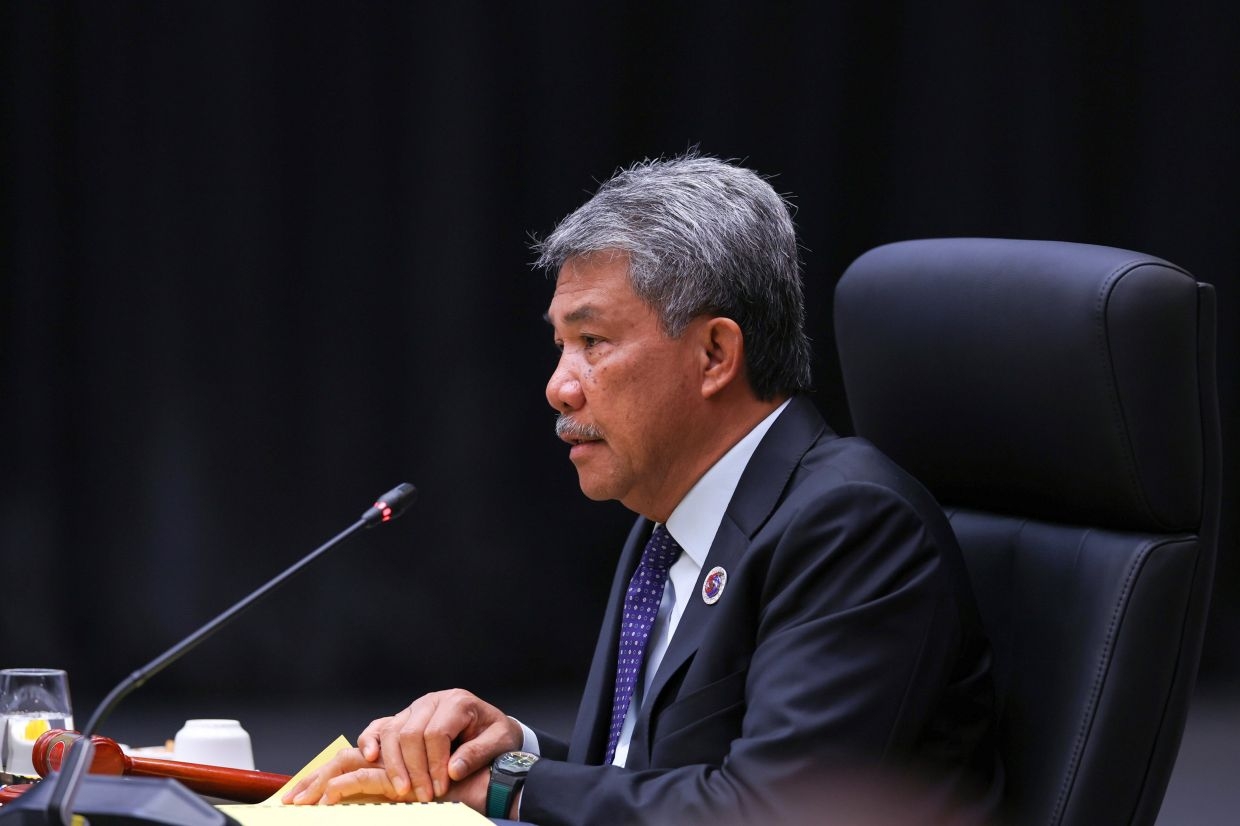 Umno respects Tengku Zafrul's decision to leave party, says Tok Mat