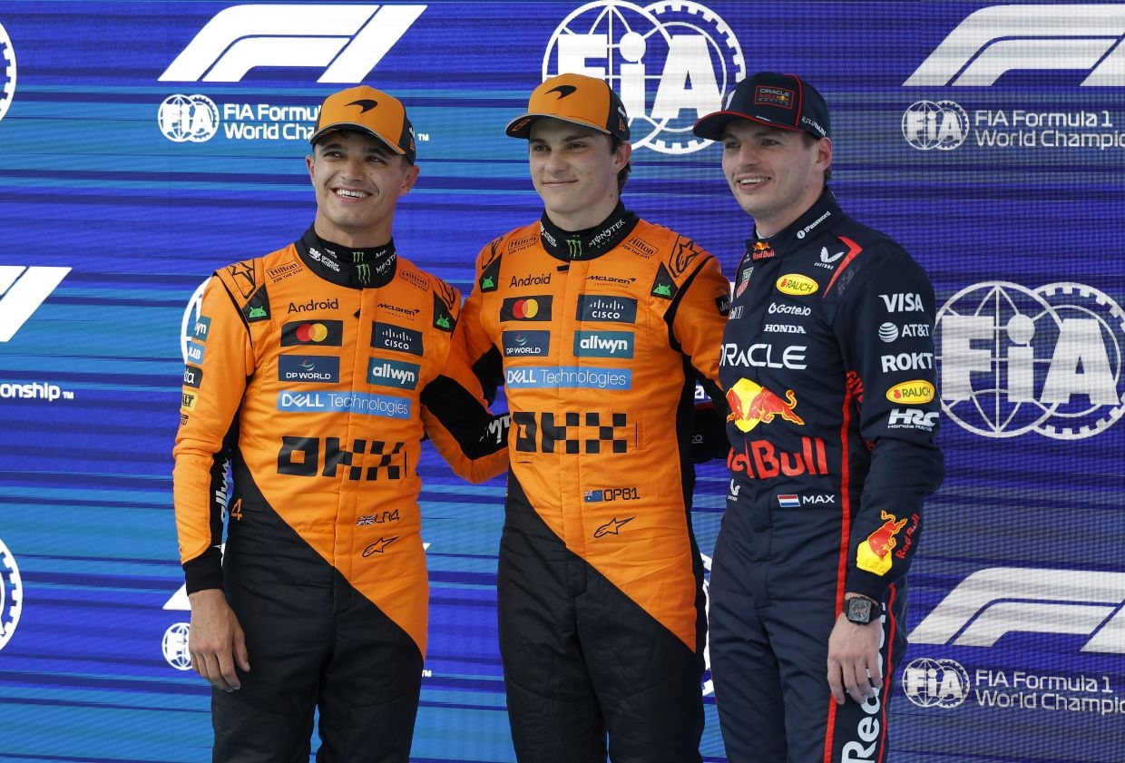 Piastri produces fantastic lap to beat Norris for Spanish GP pole