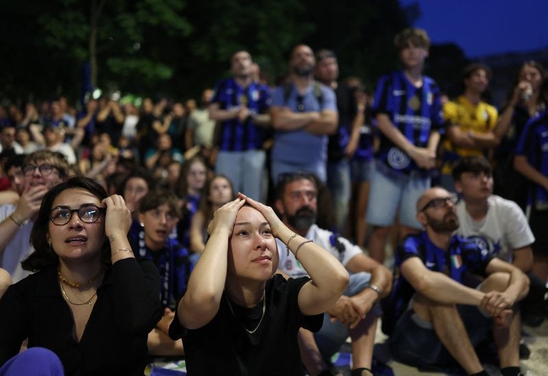 Soccer-Inter's season of promise ends in heartbreak for fans