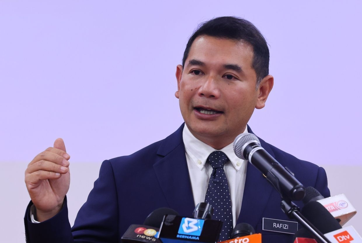 Rafizi rejects party post, emphasises commitment to voters