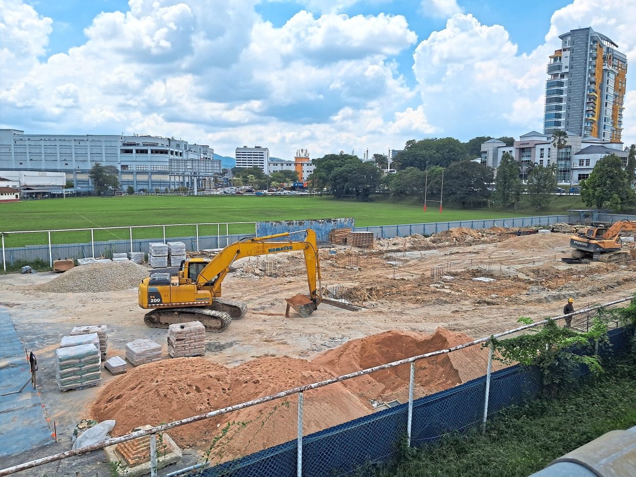 Funds needed for KGV school hall