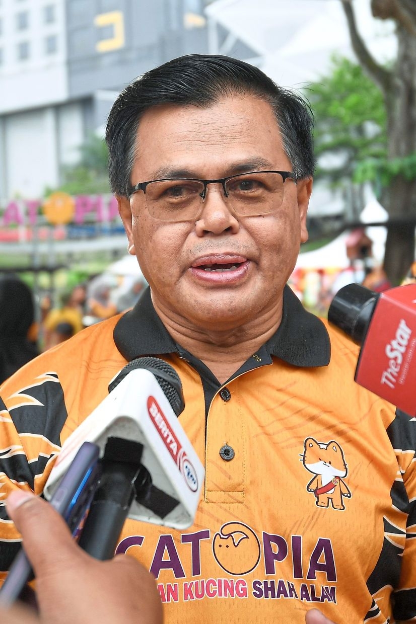 Varying approaches to enforcement against vape shops in Selangor