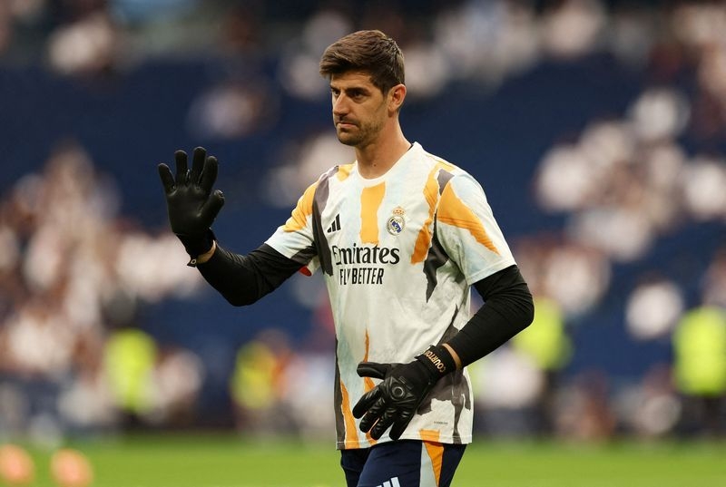 Soccer-Belgium's Courtois doubtful for World Cup qualifiers due to back problem