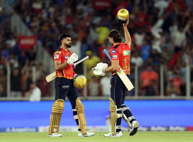 Cricket-Iyer's heroic knock guides Punjab past Mumbai to book IPL final with Bengaluru