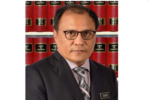 AG leads honours list in conjunction with King's birthday