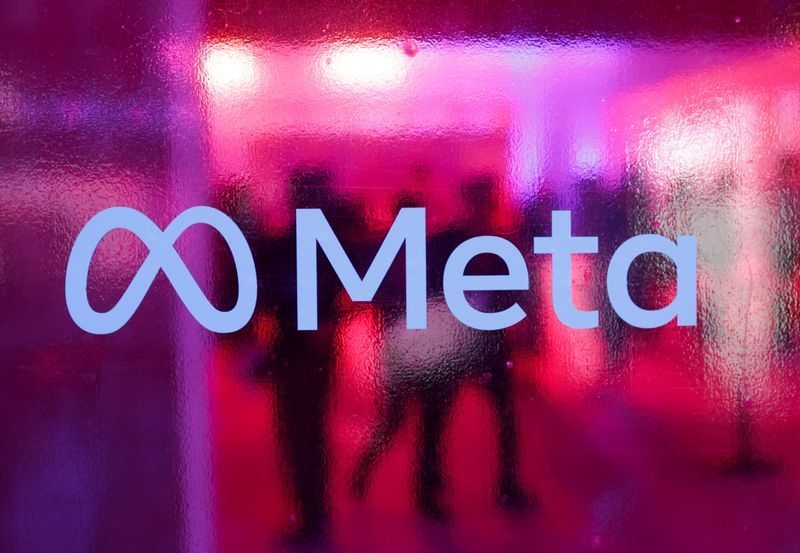 Meta aims to fully automate advertising with AI by 2026, WSJ reports