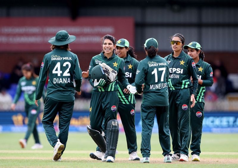 Cricket-Pakistan to play in Colombo when India hosts women's World Cup