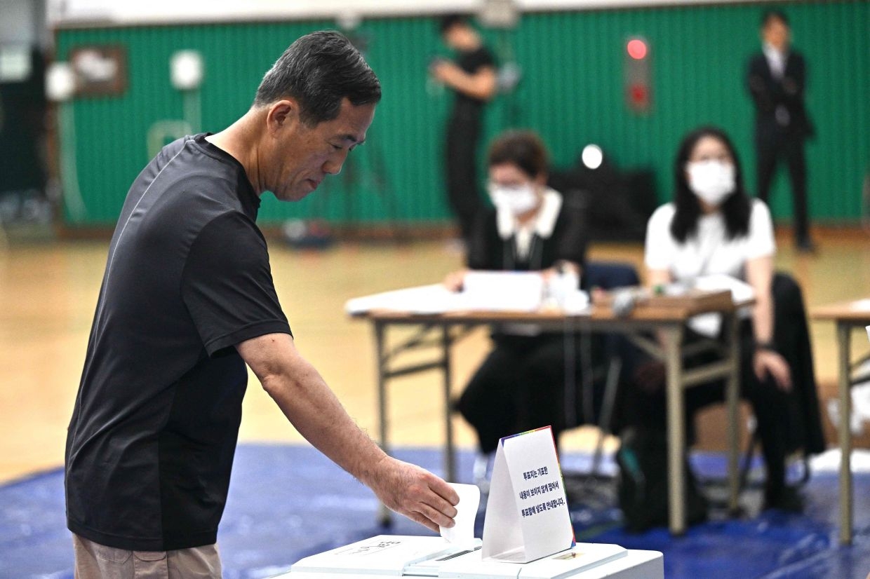 South Korea votes for new president after martial law turmoil