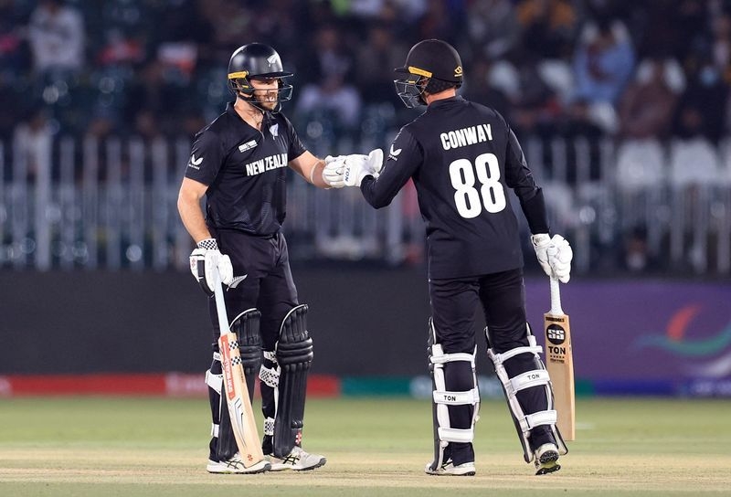Cricket-NZ hand young talent contracts as big guns remain casual