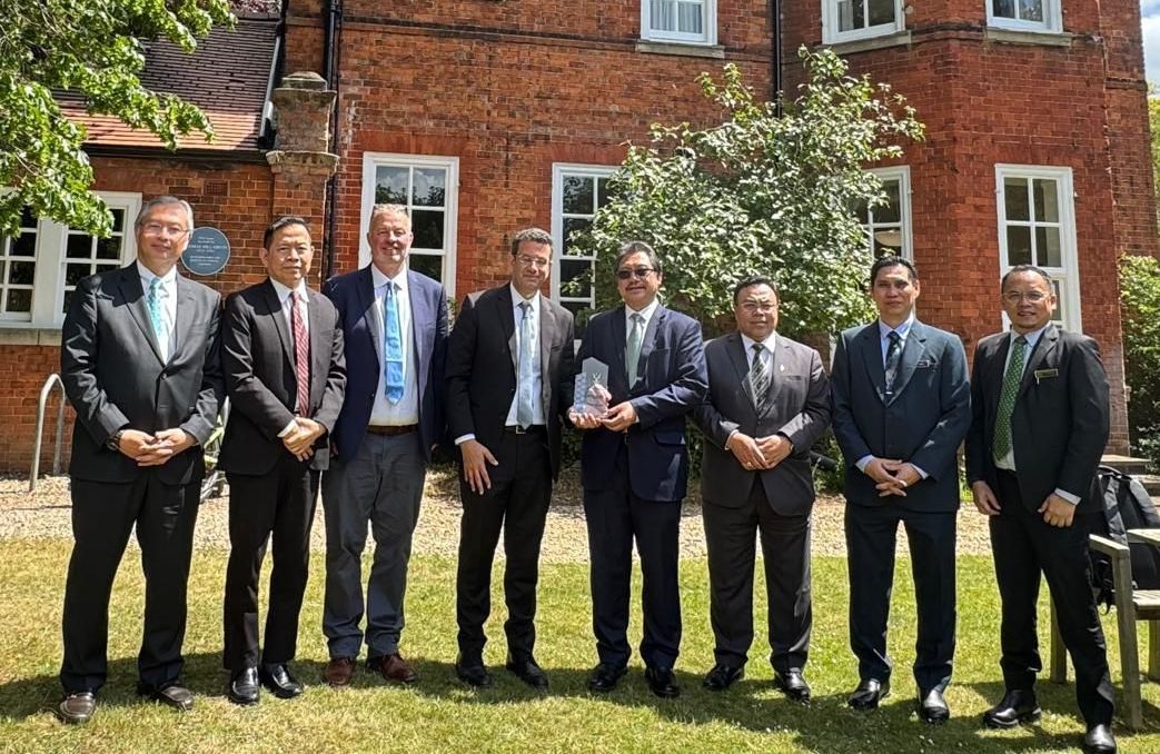 Sarawak forms strategic collaboration with foreign institute to formulate sustainable energy policy