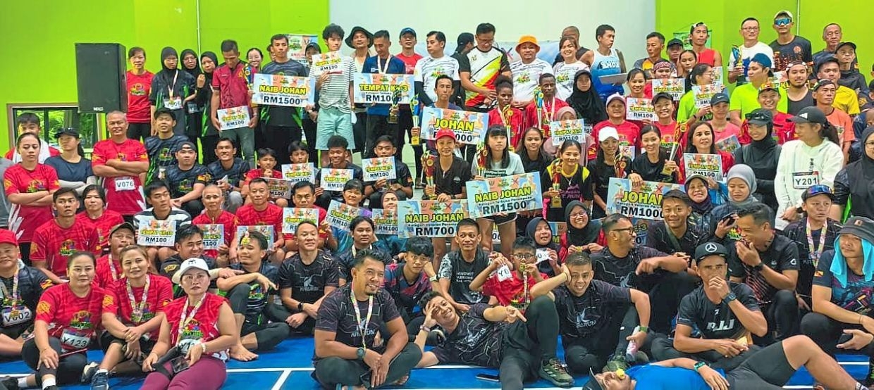 Kenyans dominate jungle race