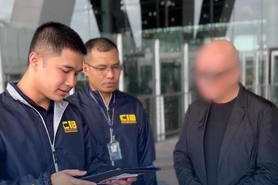 Singaporean businessman nabbed before flight at Bangkok airport over suspected tax evasion