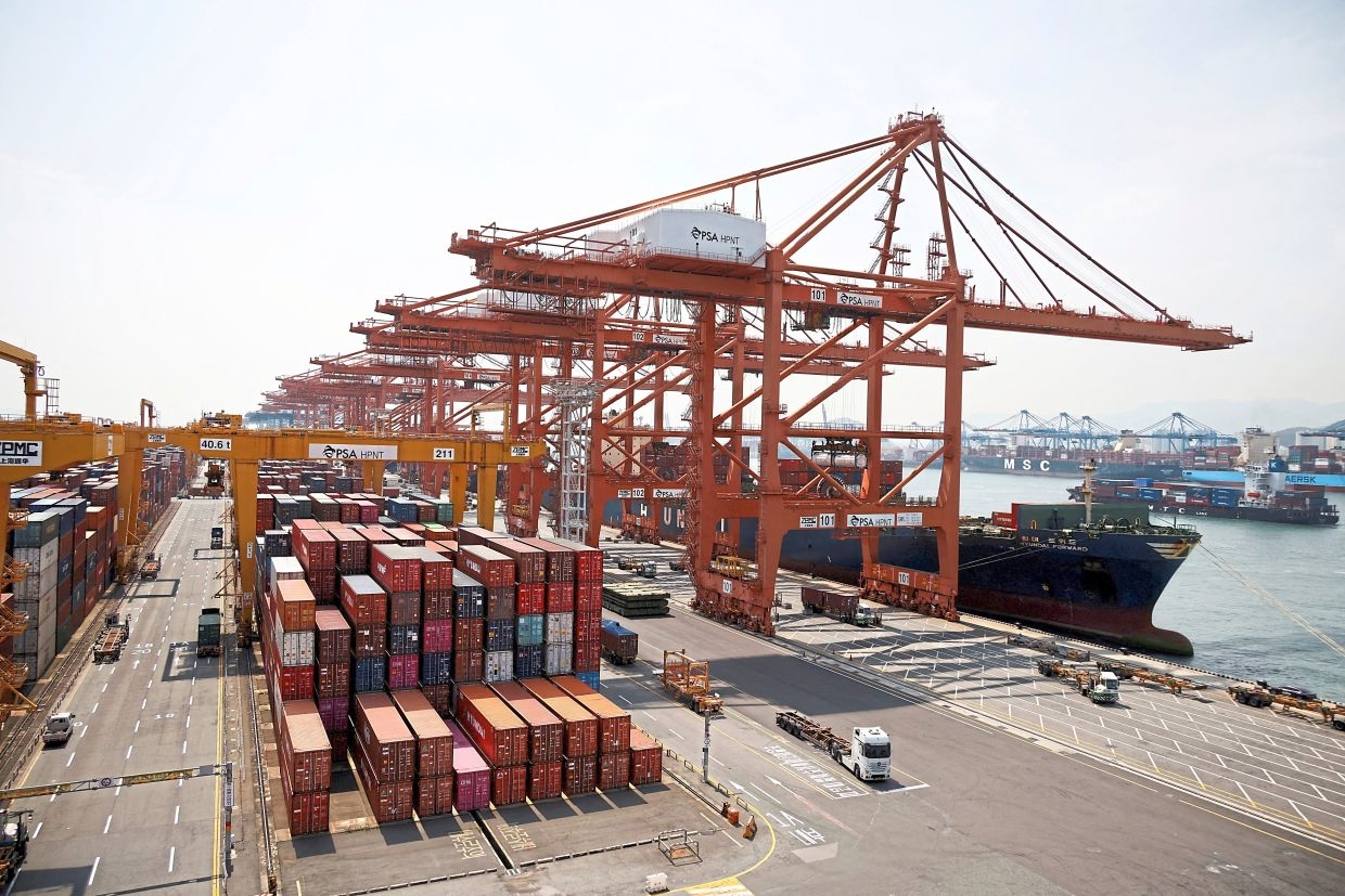 Consumer prices up 1.9% in May on lower oil cost