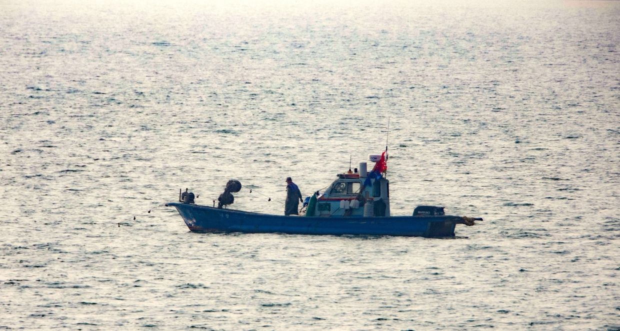 Four North Koreans crossed maritime border with South, Seoul says