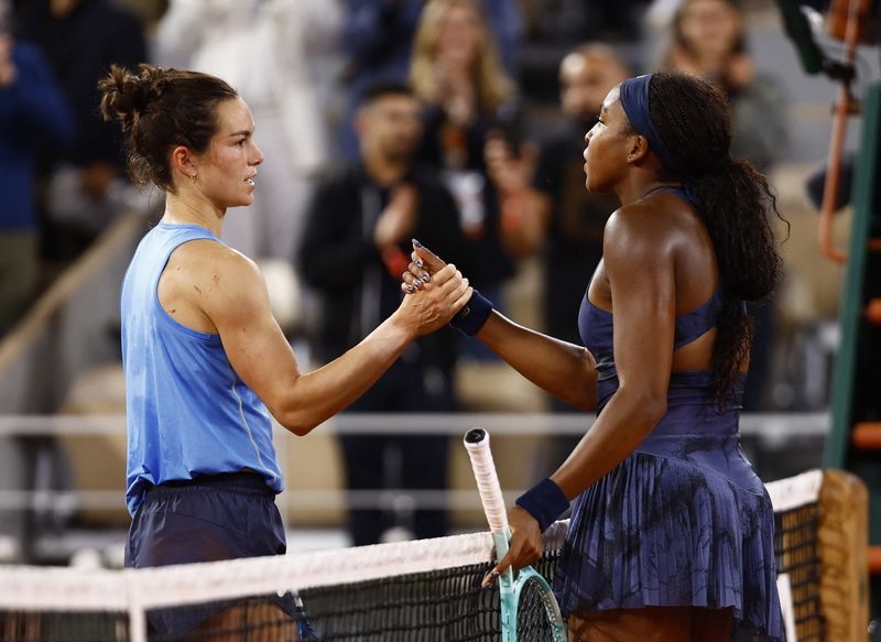Tennis-Boisson should expect glare of media spotlight, says Gauff