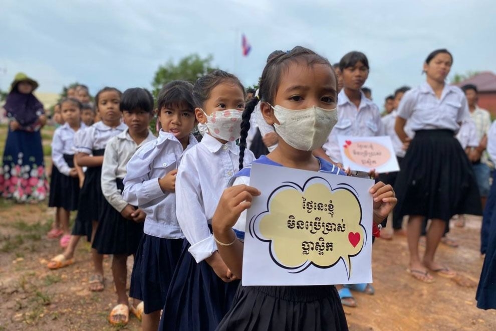 Cambodia's bold pledge to eliminate plastic pollution