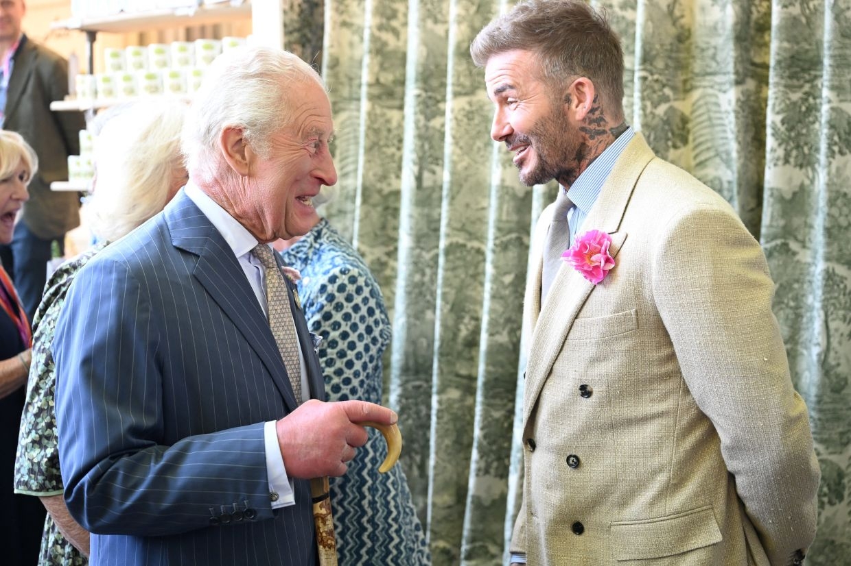 David Beckham to be awarded knighthood, reports suggest