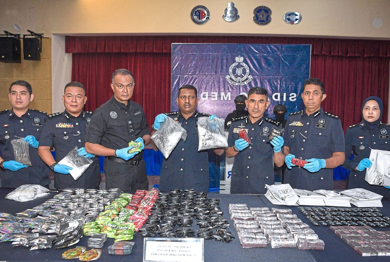 Selangor cops take down ‘Alstonia Gang'