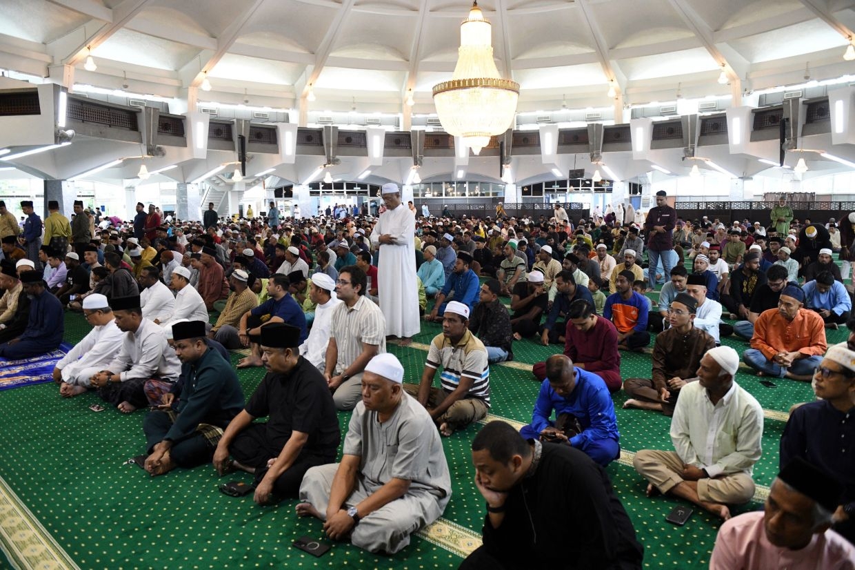 Hari Raya Aidiladha celebrated with festive spirit nationwide