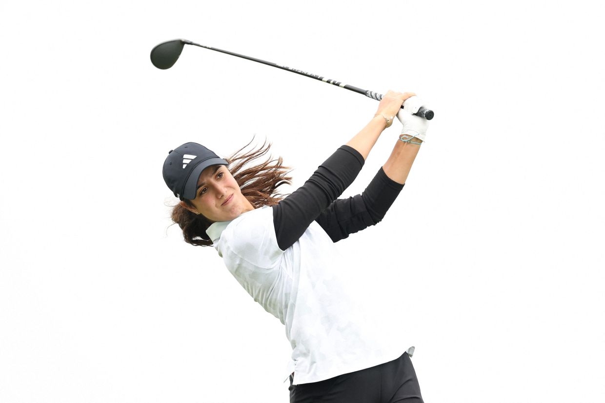 Hit a proper fairway wood shot