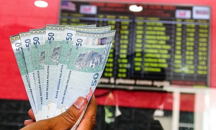 Ringgit to continue its positive trend against US dollar this week, keen eyes on US economic data report
