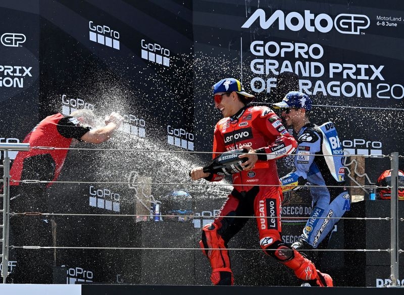 Motorcycling-Unstoppable Marc Marquez wins Aragon Grand Prix to complete perfect weekend