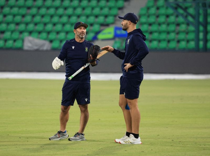 Cricket-Lack of test preparation no bother for South Africa head of WTC final