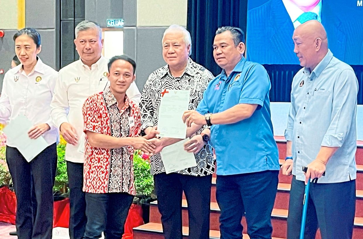 Resolve land issues amicably, says minister