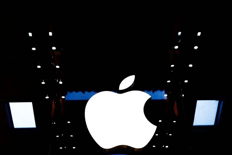 Apple under pressure to shine after rare AI stumble