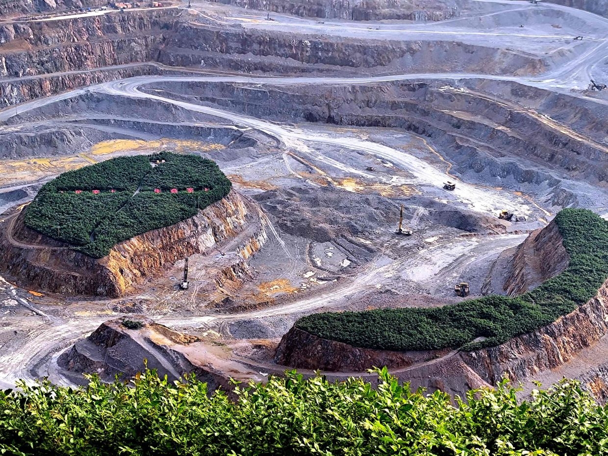 China's copper boom under threat as miners test bargaining power