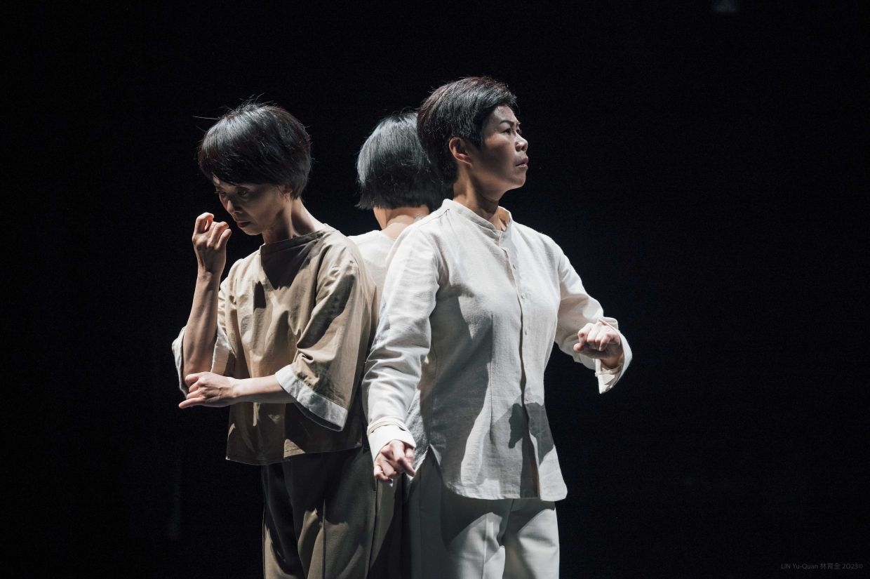 'Apostate' offers a refreshing take on classical Chinese music and opera