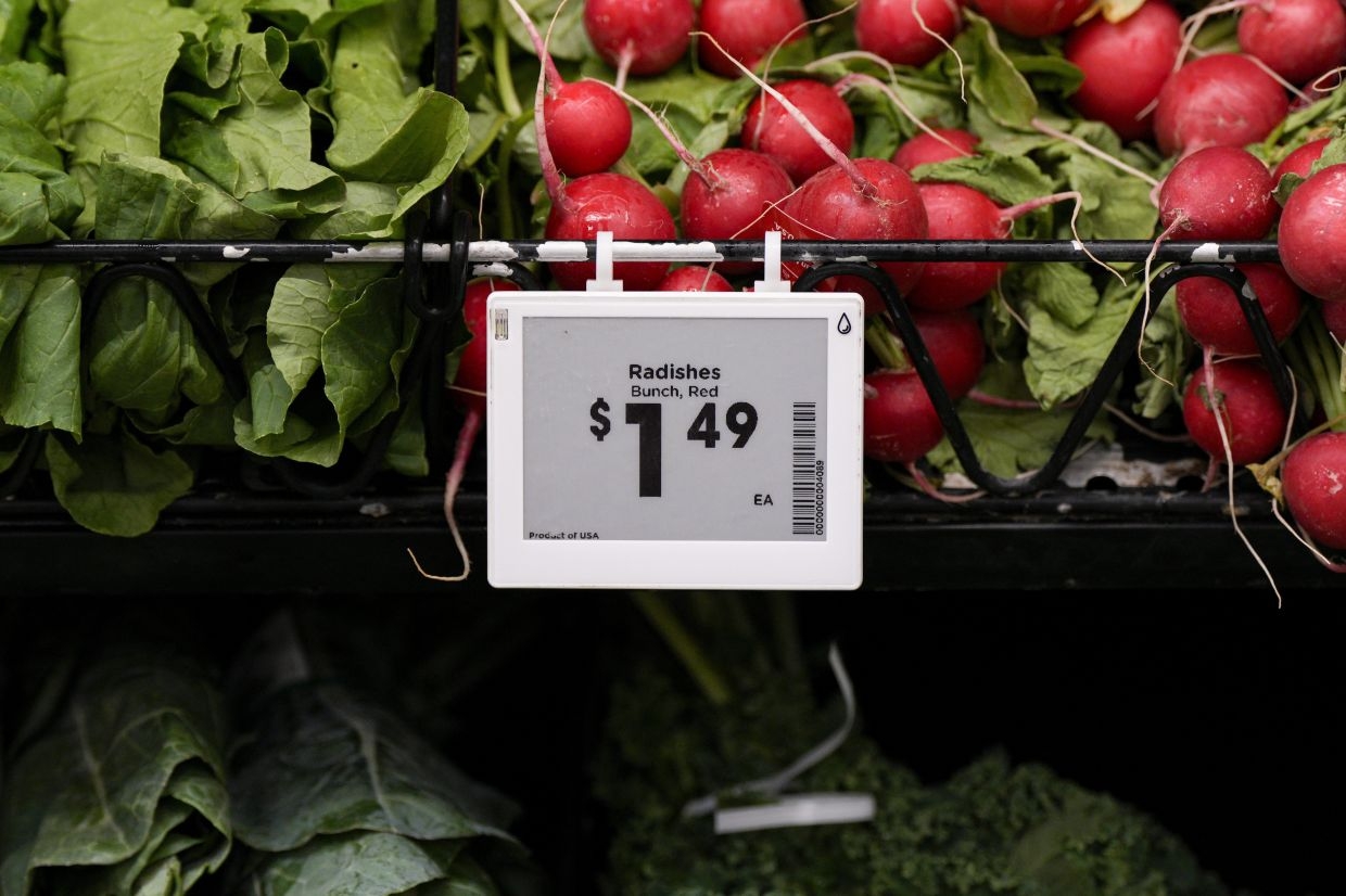Shoppers are wary of digital shelf labels, but a study found they don't lead to price surges