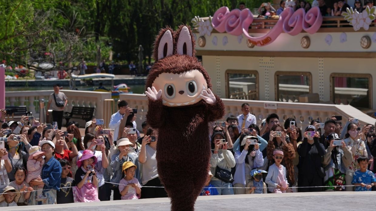 Human-sized Labubu figure sells for over US$150,000 at Beijing auction