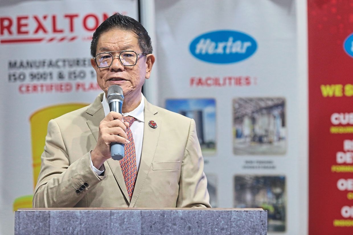 Doubts over speed limiter reliability for heavy vehicles