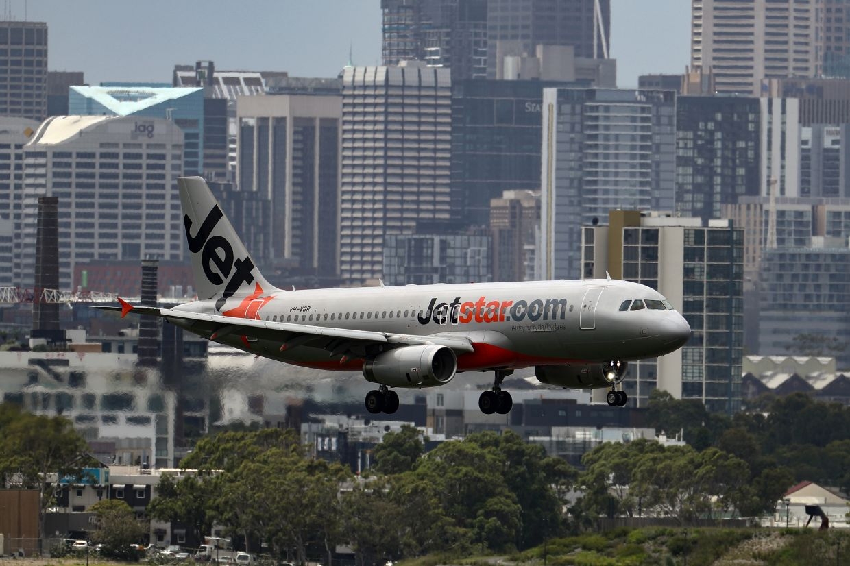 Qantas shutters Singapore-based Jetstar Asia on rising costs, competition