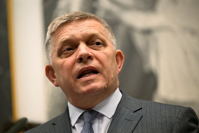 Slovakia cannot support new EU sanctions against Russia without energy solutions, PM Fico says