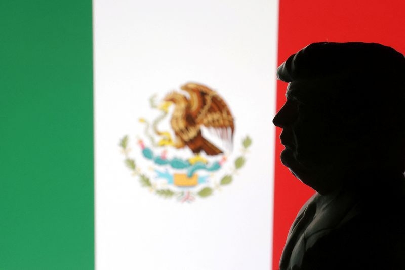 Exclusive-US pushes Mexico to prosecute politicians with ties to drug cartels