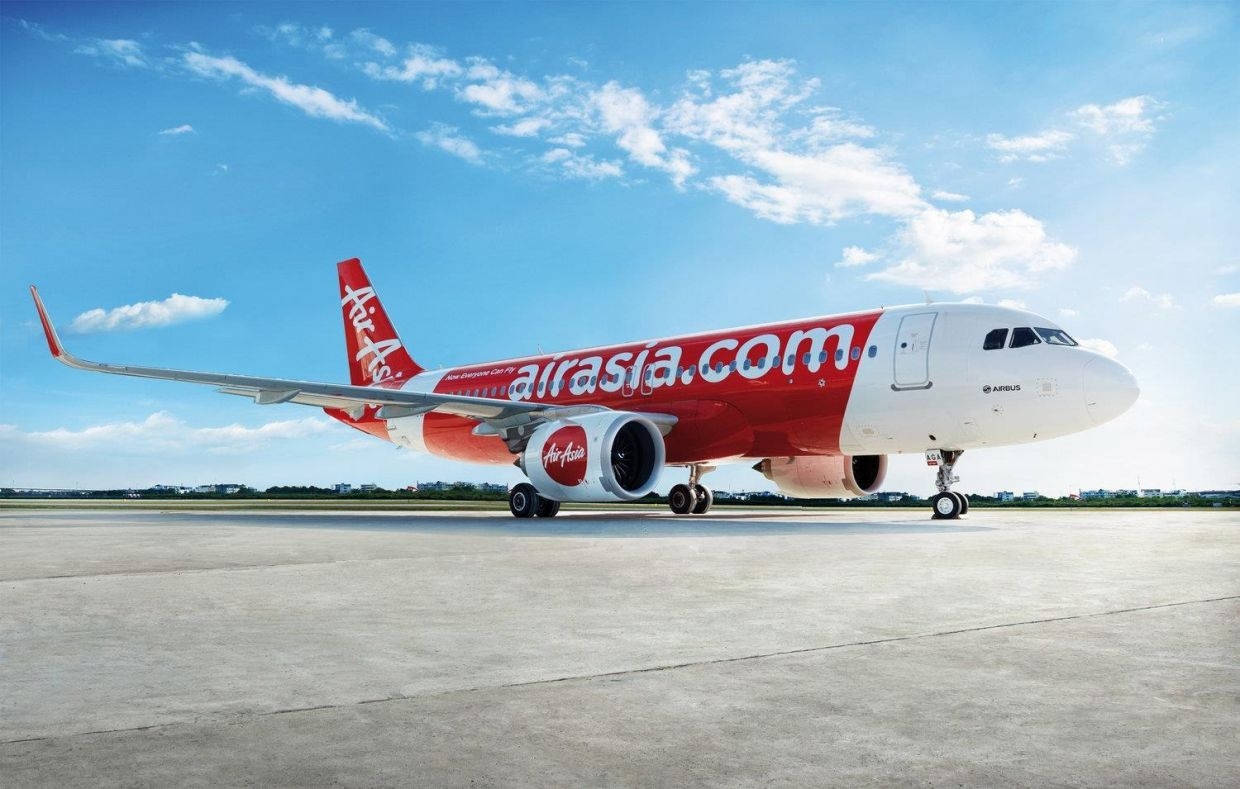 AirAsia close to buying at least 100 Airbus jets