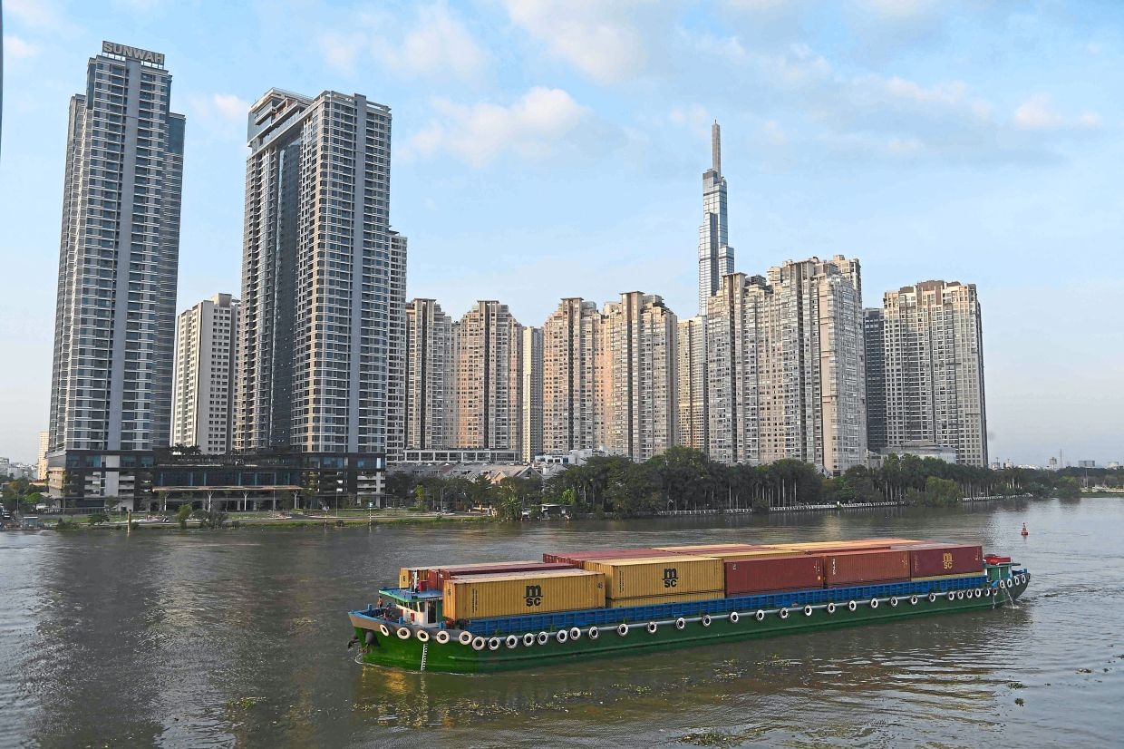 Vietnam advances plans for international financial centre as trade risks grow