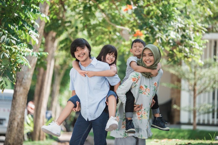 INTERACTIVE: Young fathers on the rise in Malaysia