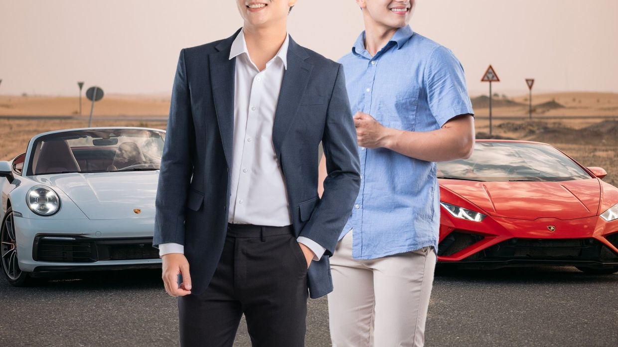 China women pay US$14 to relax with charming men who take them on luxury car rides