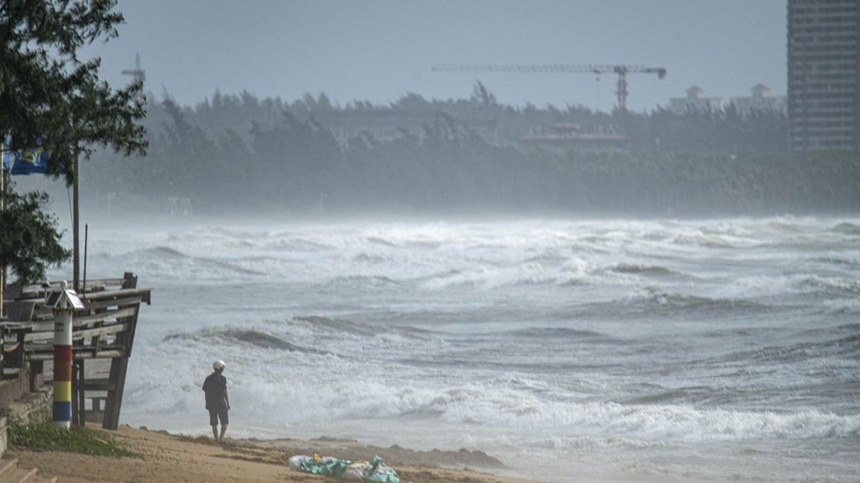 Wutip forecast to hit Hainan as severe tropical storm on Friday