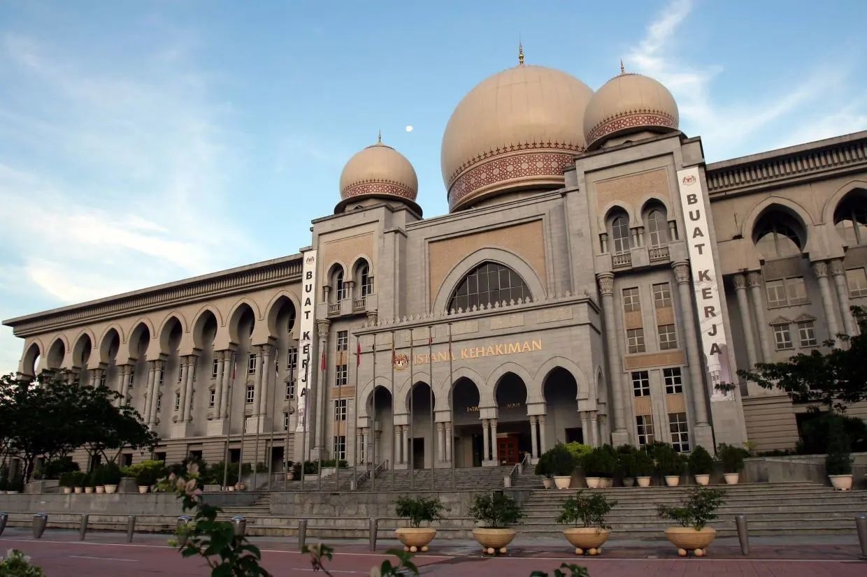 Muslim convert loses appeal to restore birth name on IC