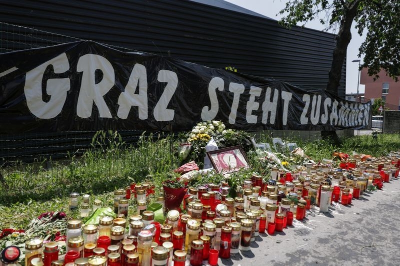 Analysis-Killings at European schools fan concern U.S. problem is spreading