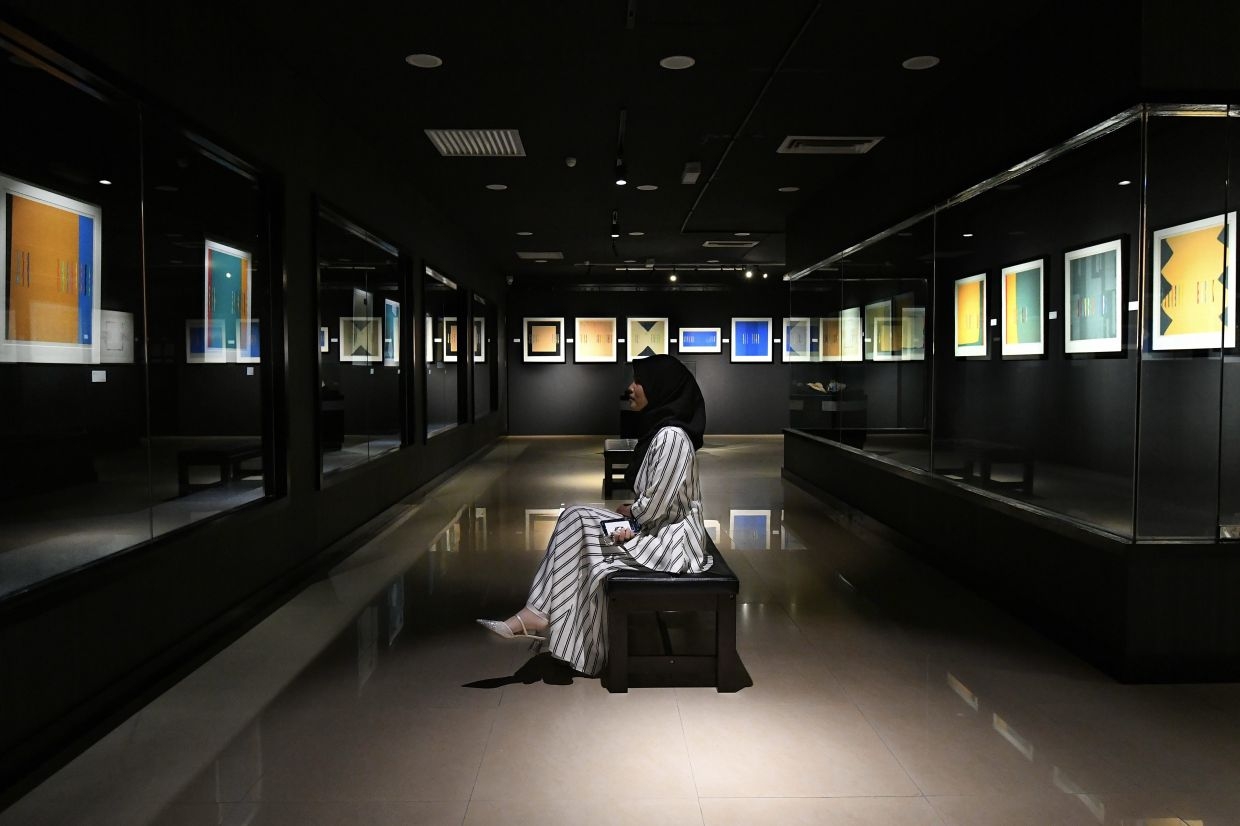 Weekend for the arts: Yoshisuke Funasaka's printmaking, Galeri Petronas reopens