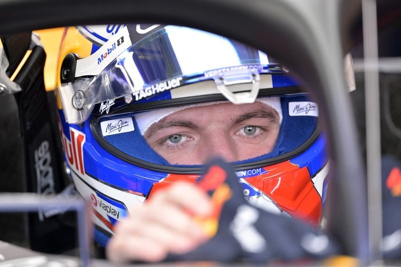 Motor racing-Verstappen fastest in first Canadian GP practice, Leclerc crashes