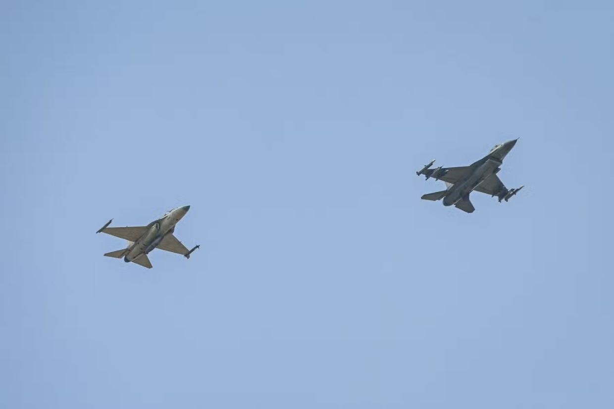 Philippines acquires 12 FA-50 combat jets from South Korea
