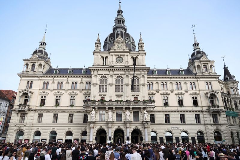 Austria plans tougher gun laws after mass shooting at school